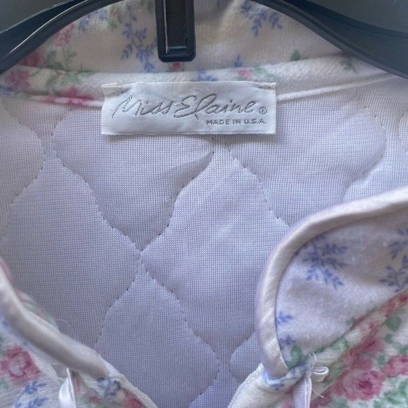 MISS ELAINE ZIP FRONT ROBE vintage Grandma Roses Quilted PINK SZ Med - Picture 7 of 7